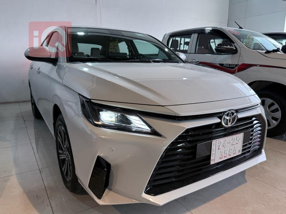 تويوتا يارس